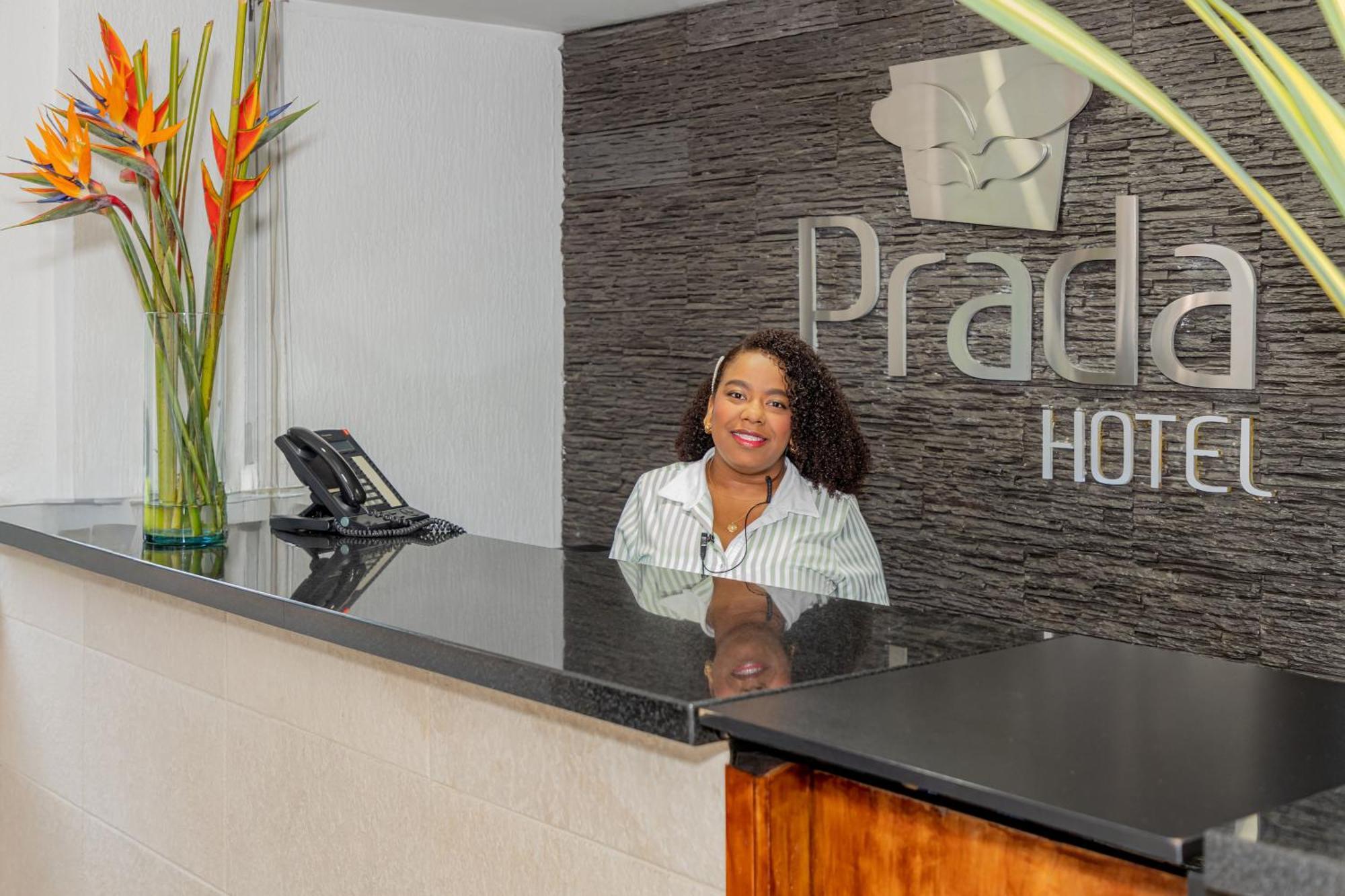 Hotel Prada Белло Екстер'єр фото