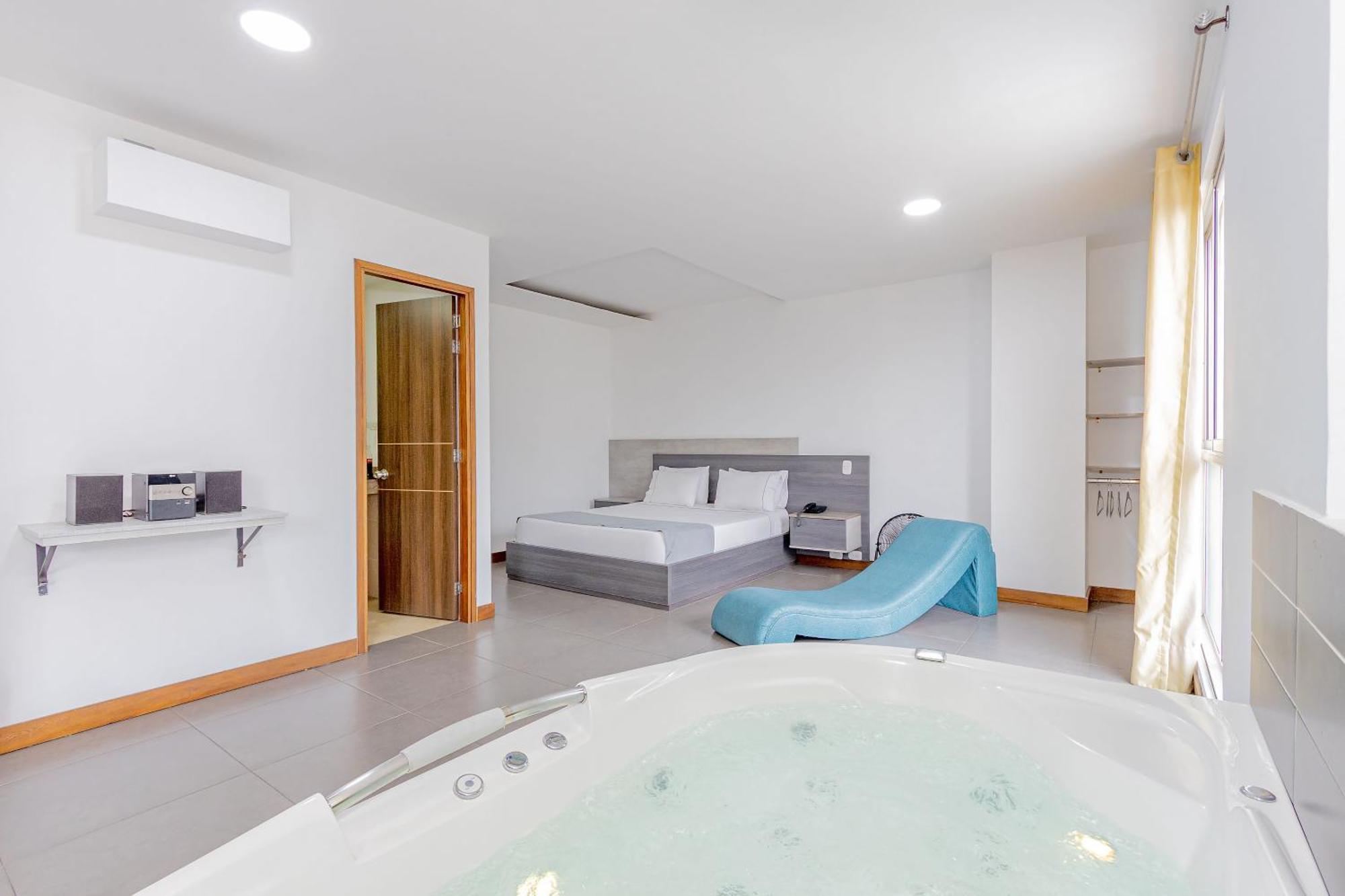 Hotel Prada Белло Екстер'єр фото